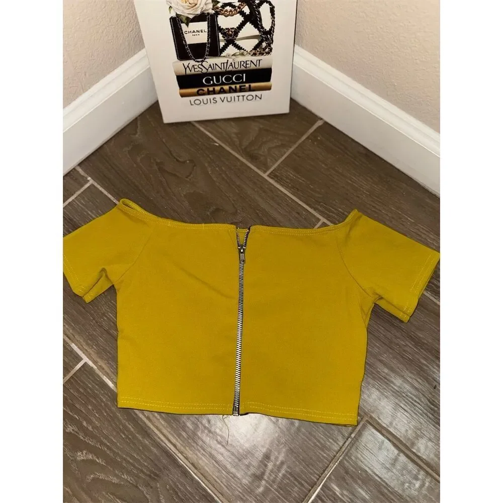 Misguided Yellow Crop top Size 6 Short Sleeve Round Neck Top with full back zip